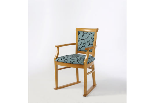 Nice Essentials Oak Carver Chair With Skis